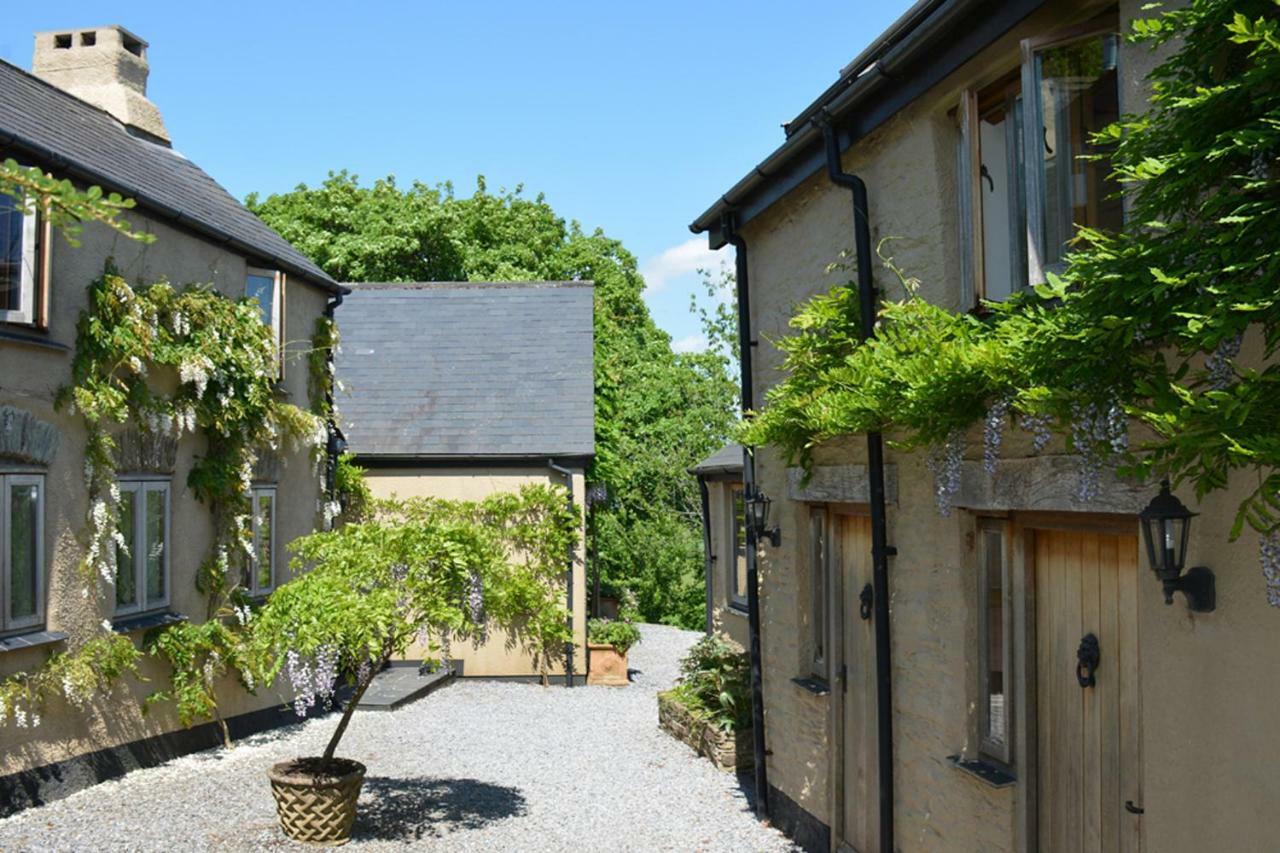 Kerswell Farmhouse Тотнес Экстерьер фото